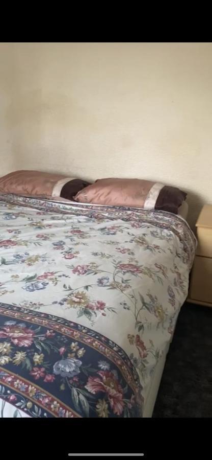 132 Apartman Bushbury Kültér fotó